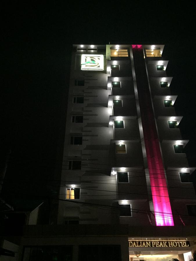 Dalian Peak Hotel Ángeles Exterior foto